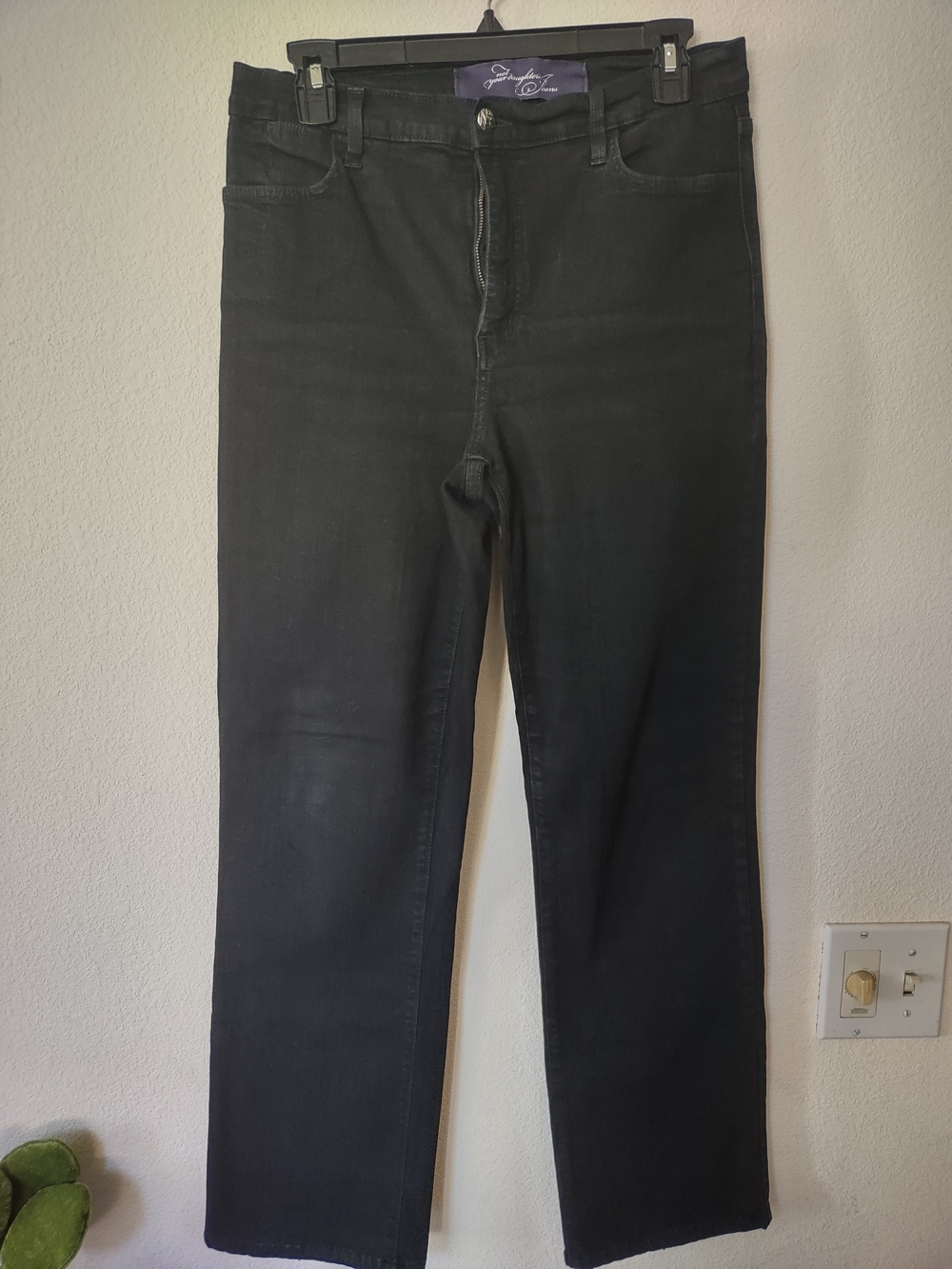 NYDJ Straight Leg Jeans in Black